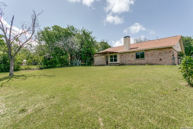 3513 CLIFFSIDE DR, Schertz, TX 78108