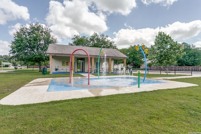 3513 CLIFFSIDE DR, Schertz, TX 78108