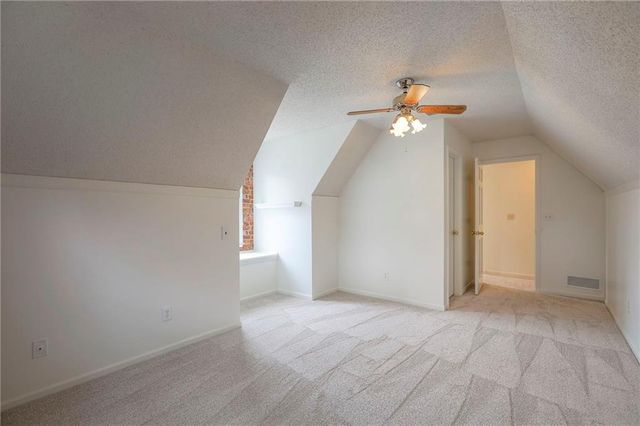 7609 W 115th Street, Overland Park, KS 66210