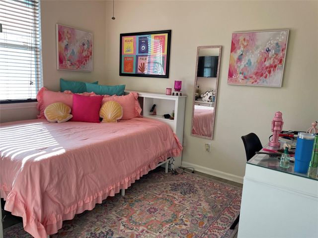 4480 Gran Canary Drive, League City, TX 77573