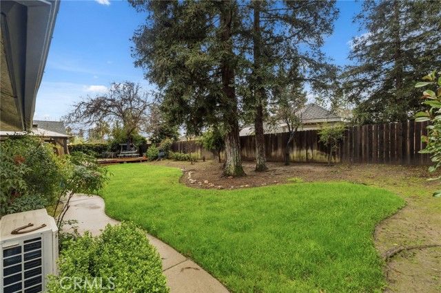 6479 N Blosser, Fresno, CA 93711