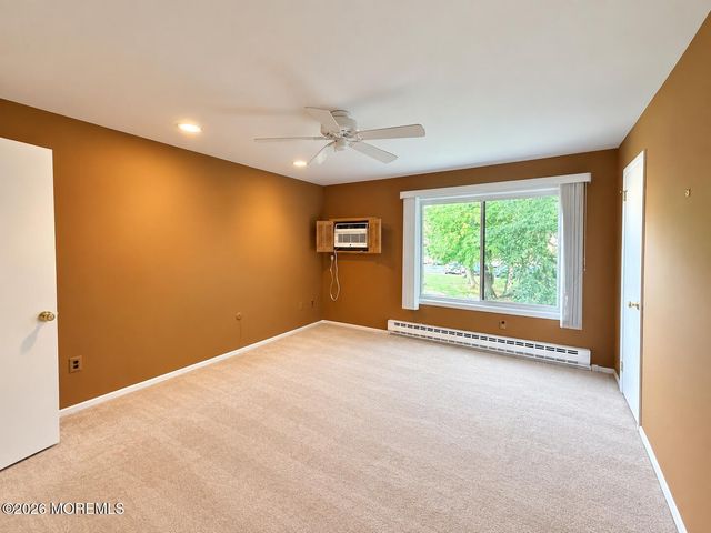 10 Lexington Court D, Red Bank, NJ 07701