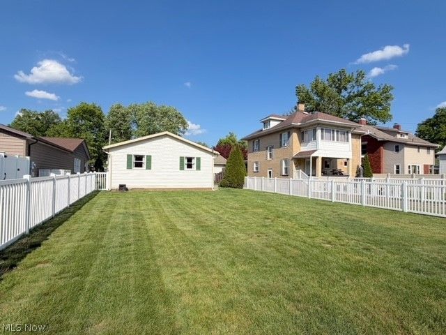 1508 N Wooster Avenue, Dover, OH 44622
