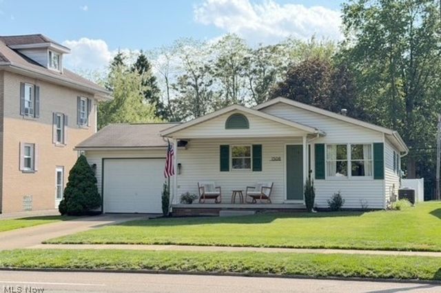 1508 N Wooster Avenue, Dover, OH 44622