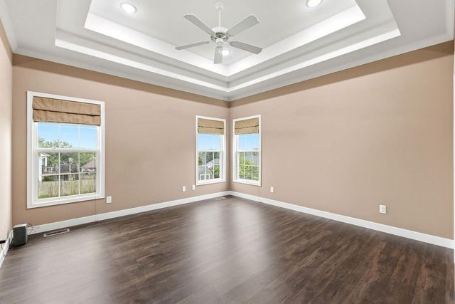502 Alexandria Court, Gower, MO 64454