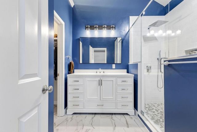 502 Alexandria Court, Gower, MO 64454