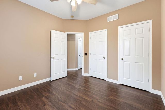 502 Alexandria Court, Gower, MO 64454