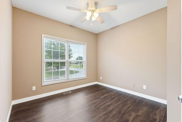 502 Alexandria Court, Gower, MO 64454