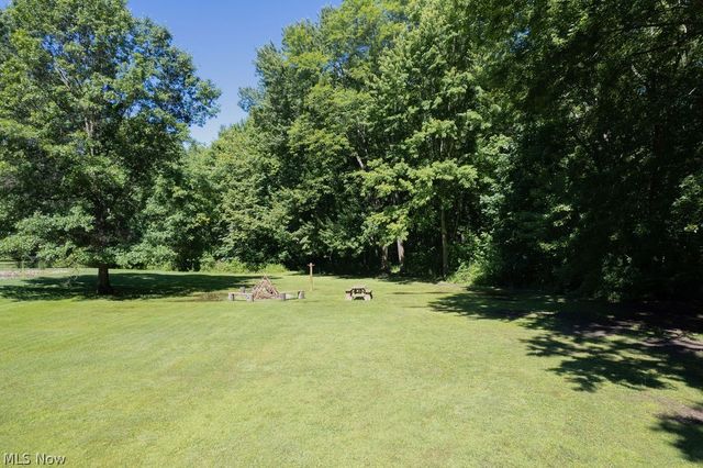 1195 New Milford Road, Atwater, OH 44201