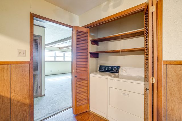 4945 Flagstone Drive, Fort Worth, TX 76114