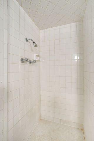 4945 Flagstone Drive, Fort Worth, TX 76114