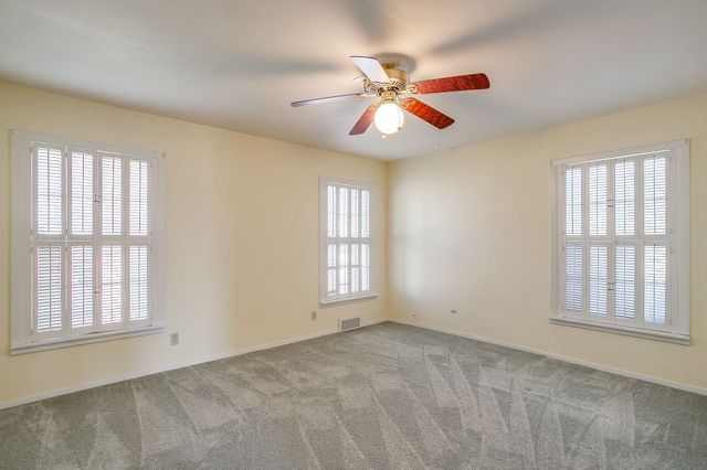 4945 Flagstone Drive, Fort Worth, TX 76114