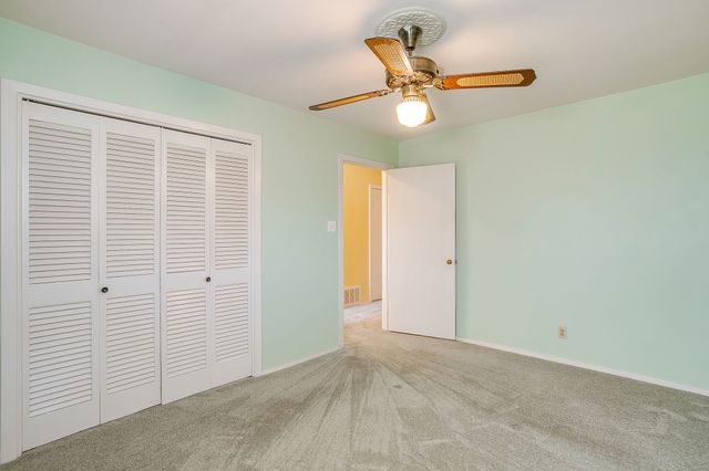 4945 Flagstone Drive, Fort Worth, TX 76114