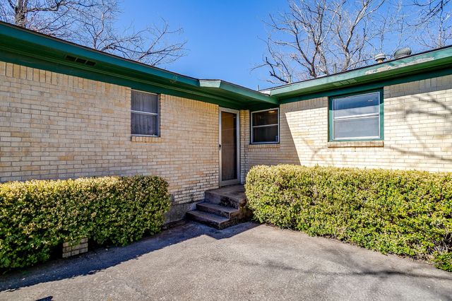 4945 Flagstone Drive, Fort Worth, TX 76114