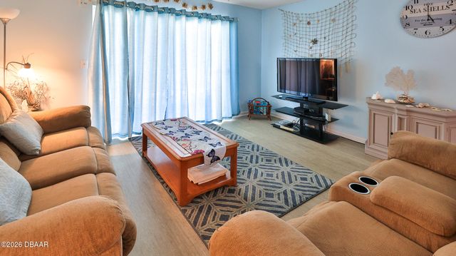 2820 Ocean Shore Blvd Apt 15, Ormond Beach, FL 32176