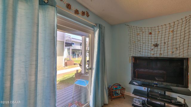 2820 Ocean Shore Blvd Apt 15, Ormond Beach, FL 32176