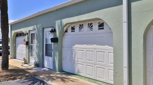 2820 Ocean Shore Blvd Apt 15, Ormond Beach, FL 32176