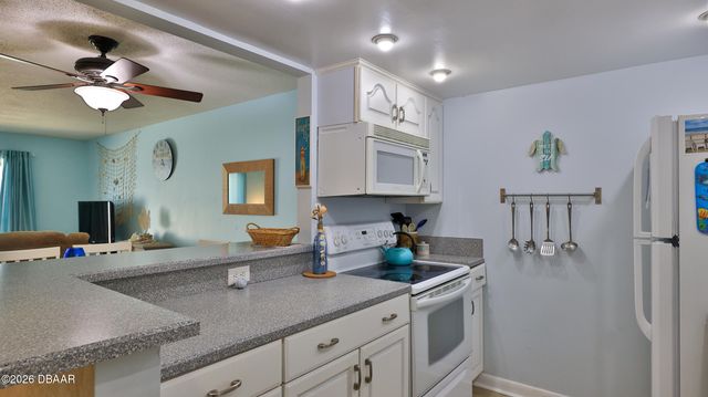 2820 Ocean Shore Blvd Apt 15, Ormond Beach, FL 32176