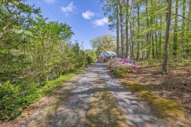 3916 Thalia DR, Virginia Beach, VA 23455