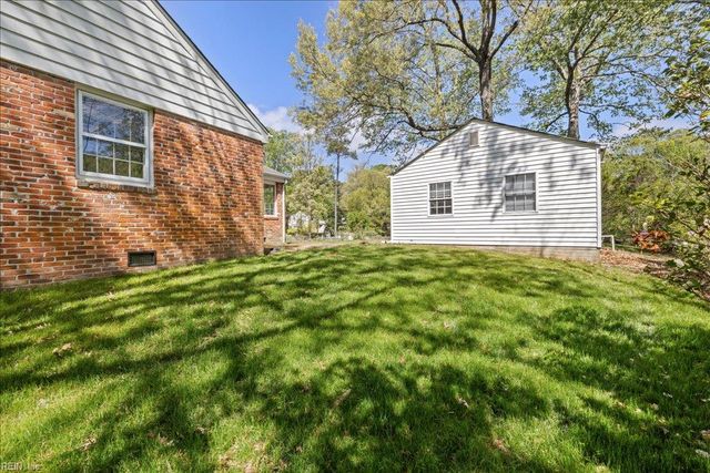 3916 Thalia DR, Virginia Beach, VA 23455