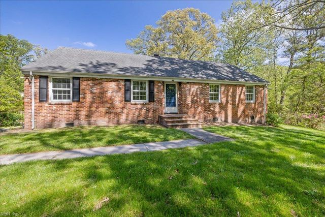 3916 Thalia DR, Virginia Beach, VA 23455