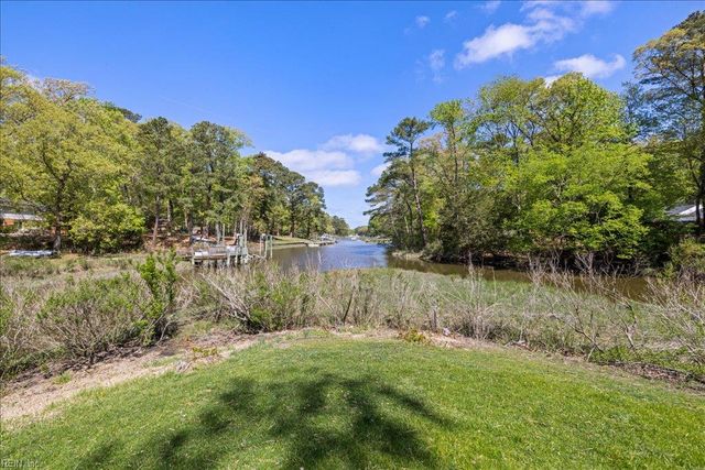 3916 Thalia DR, Virginia Beach, VA 23455