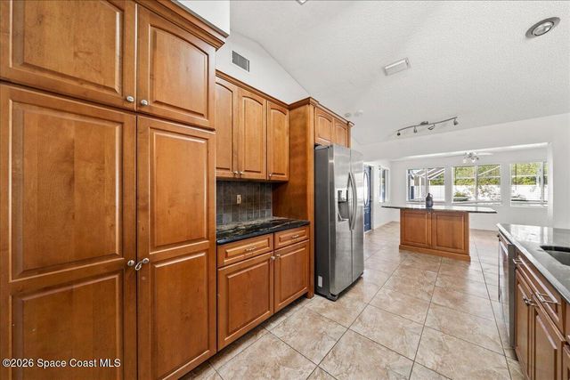 551 Brickell Street SE, Palm Bay, FL 32909