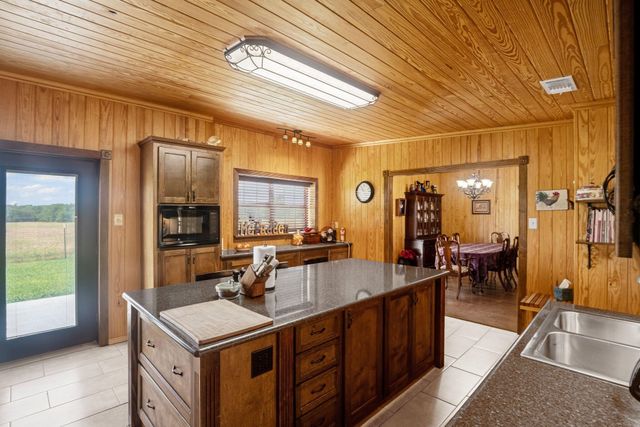 2900 Fm 198 E, Lake Creek, TX 75450