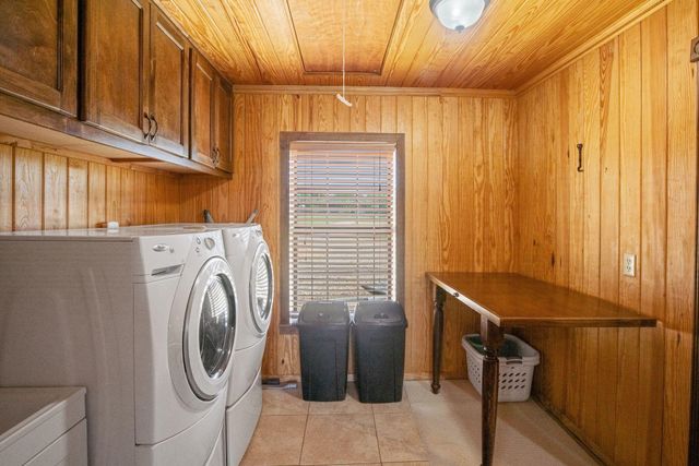 2900 Fm 198 E, Lake Creek, TX 75450