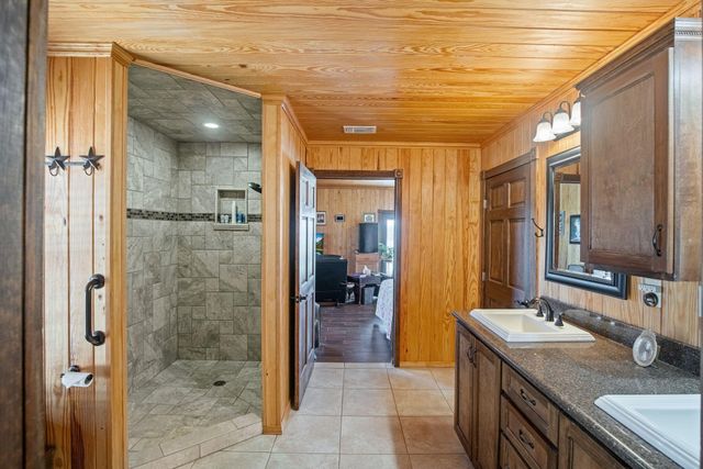 2900 Fm 198 E, Lake Creek, TX 75450