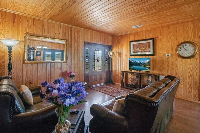 2900 Fm 198 E, Lake Creek, TX 75450