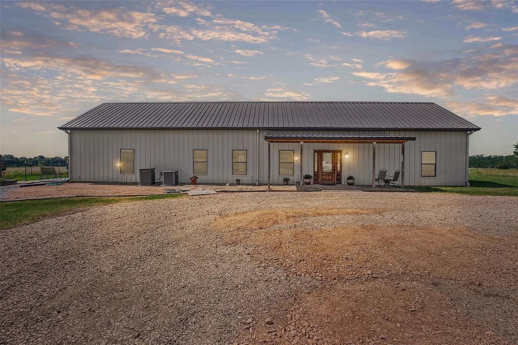 2900 Fm 198 E, Lake Creek, TX 75450