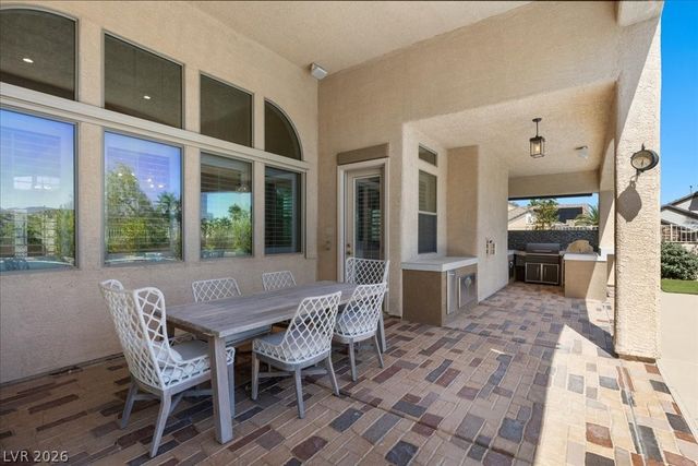 2202 Stage Stop Drive, Henderson, NV 89052