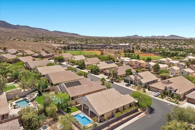 2202 Stage Stop Drive, Henderson, NV 89052