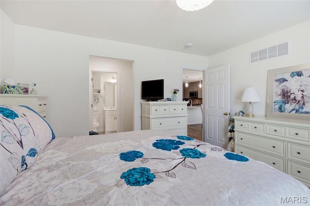 3215 White Pine Drive, Imperial, MO 63052