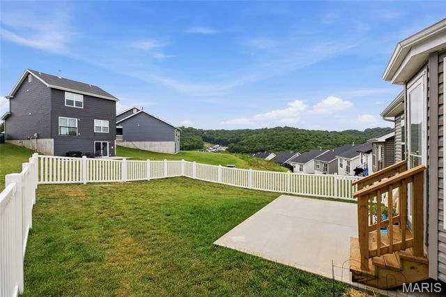 3215 White Pine Drive, Imperial, MO 63052