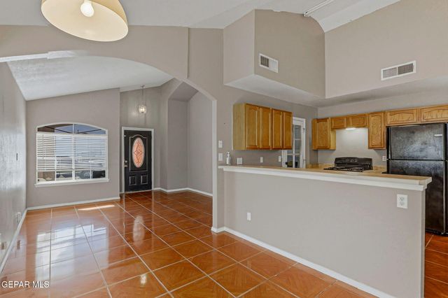 3836 TIERRA ROCA Place, El Paso, TX 79938