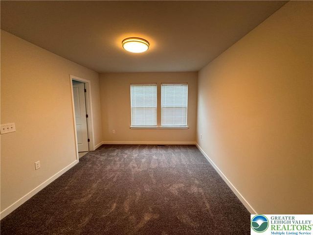 7634 Clayton Avenue, Upper Saucon Twp, PA 18036