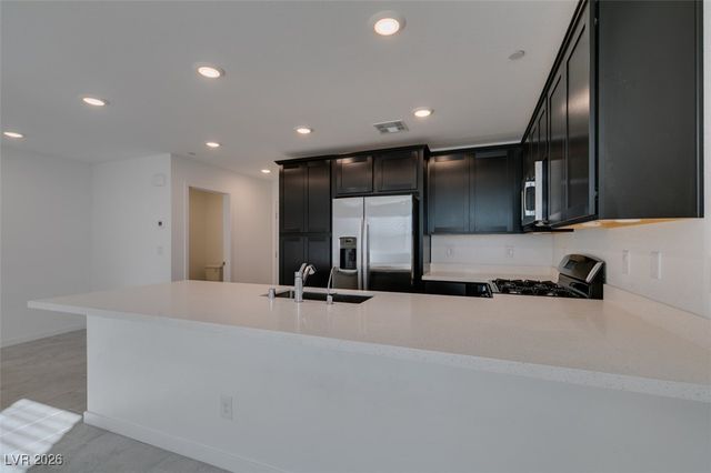 10777 Paget Court, Las Vegas, NV 89166