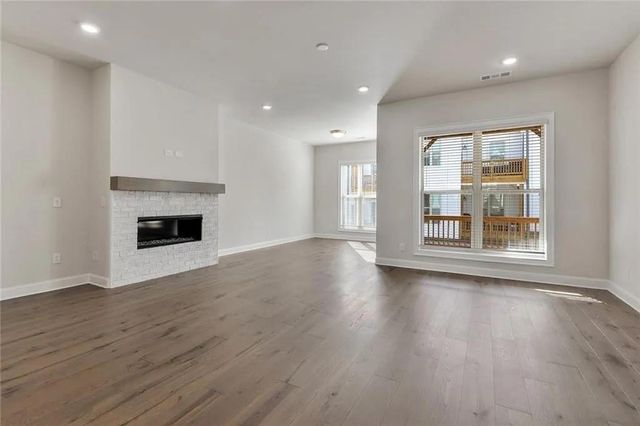 4317 Parkside Place, Atlanta, GA 30342