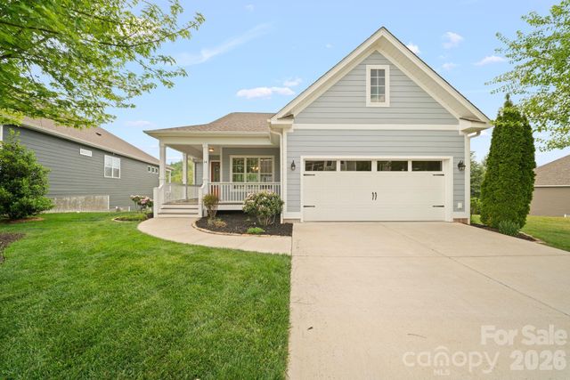14 Rose Creek Road, Leicester, NC 28748