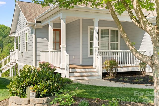 14 Rose Creek Road, Leicester, NC 28748