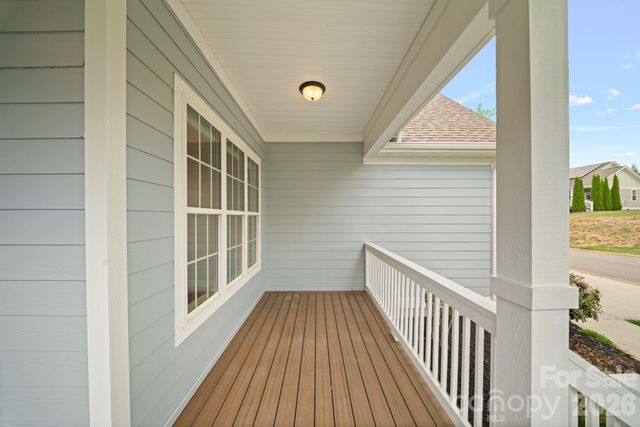 14 Rose Creek Road, Leicester, NC 28748