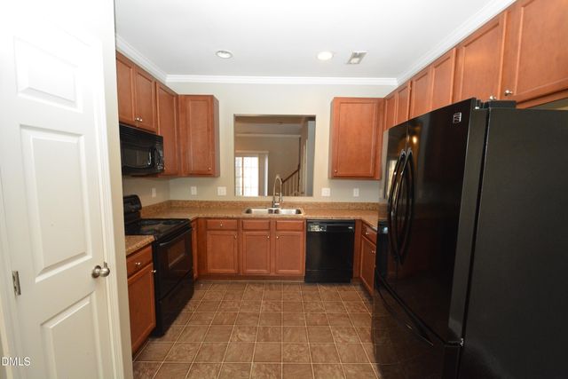 650 Ganyard Farm Way 33, Durham, NC 27703