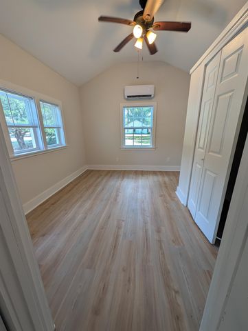 417 S Magnolia Ave., Andrews, SC 29510