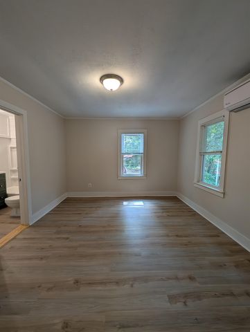 417 S Magnolia Ave., Andrews, SC 29510