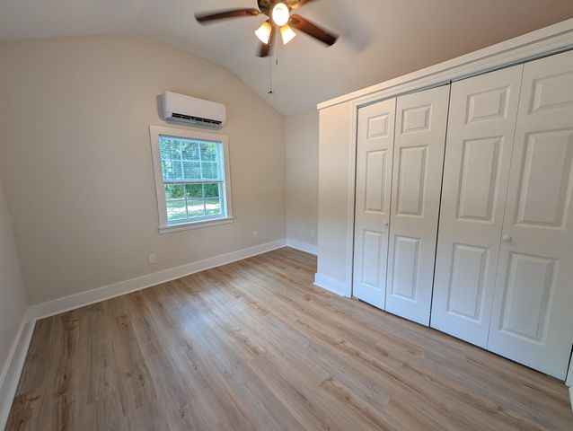 417 S Magnolia Ave., Andrews, SC 29510