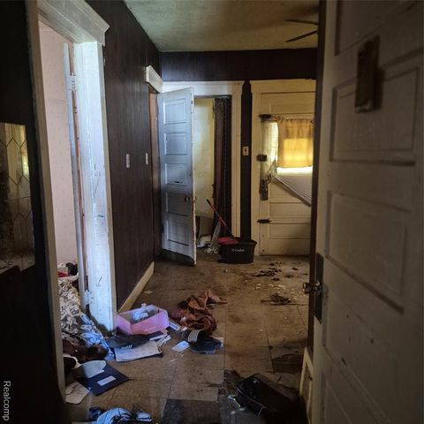 5387 Cooper Street, Detroit, MI 48213