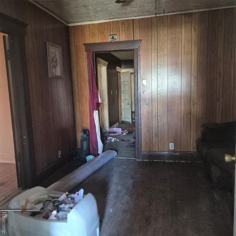 5387 Cooper Street, Detroit, MI 48213