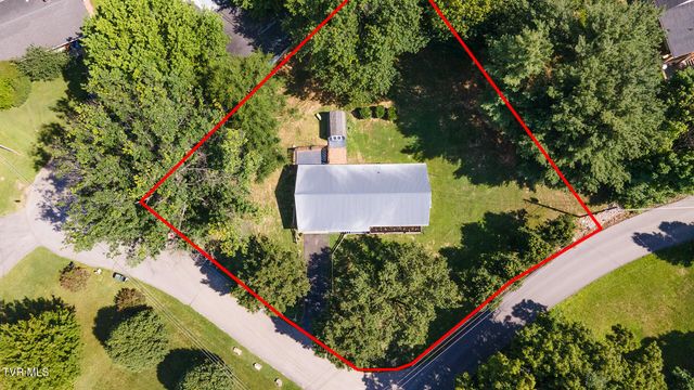 100 Glenn Circle, Greeneville, TN 37745